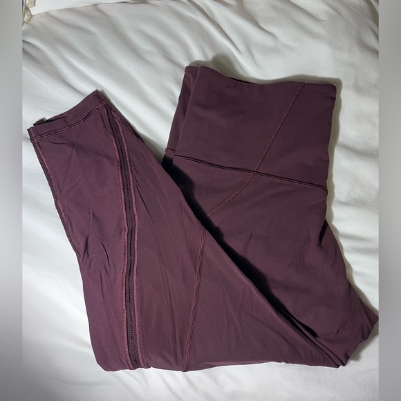 Athleta mesh leg leggings maroon - Picture 2 of 3
